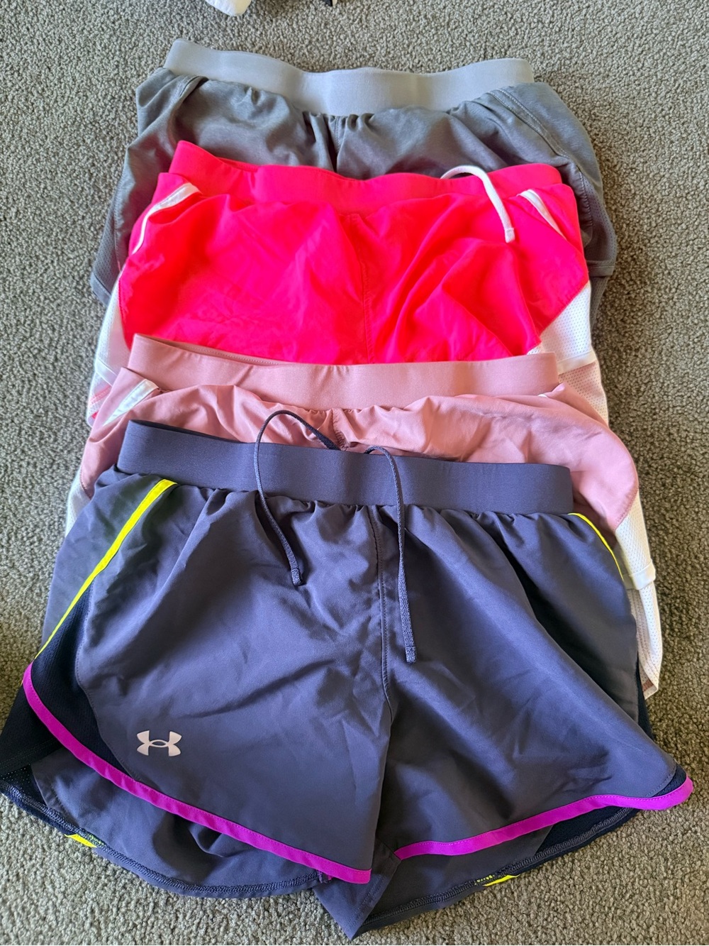 Lot of 4 Under Armour Women's Loose Fit Heatgear Athletic Shorts for size S
